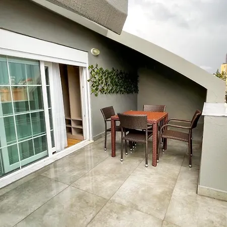 Aparthotel A Old Town 4*