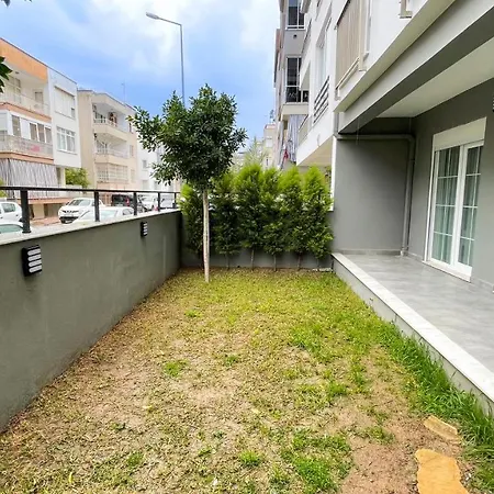 A Old Town Aparthotel 4*