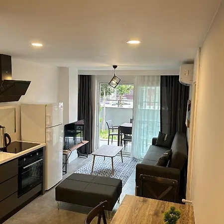 A Old Town Апарт-отель