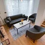 A Old Town Aparthotel 4*